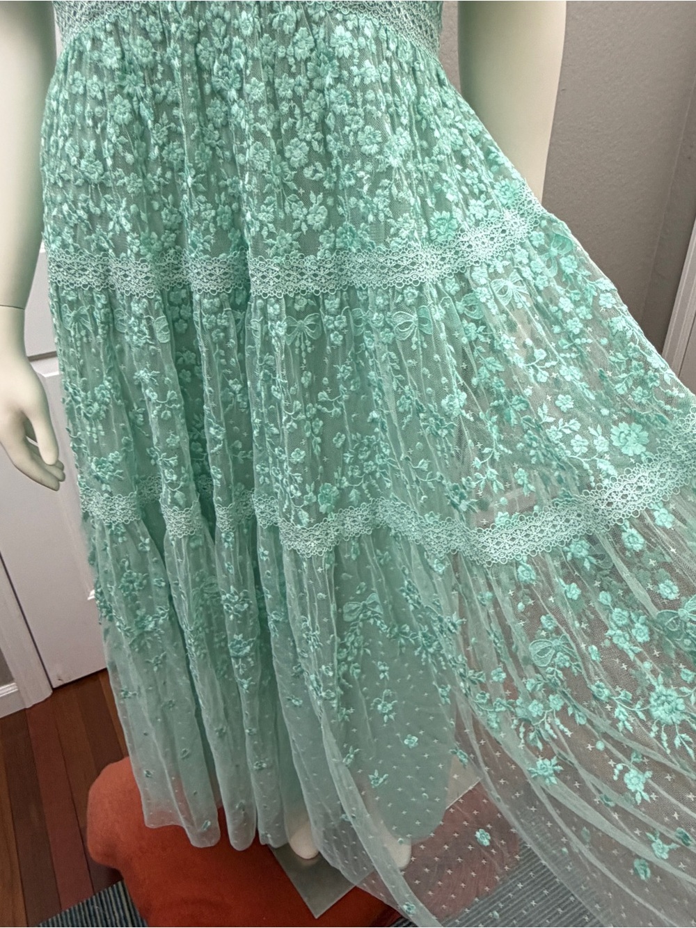 Needle & Thread Mint Green/Aqua Embroidered Lace Maxi Dress - Size 16 NWT - Picture 4 of 11